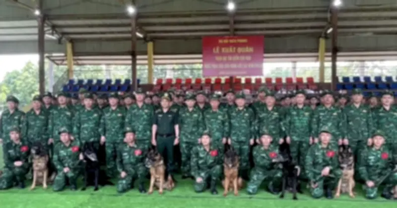Vợ cầu thủ Venezuela hy sinh thân mình cứu con gái trong động đất