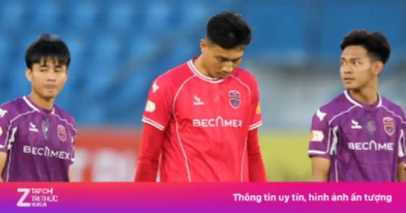 Vì sao Becamex TP.HCM xuống hạng sau 22 năm tại V.League?