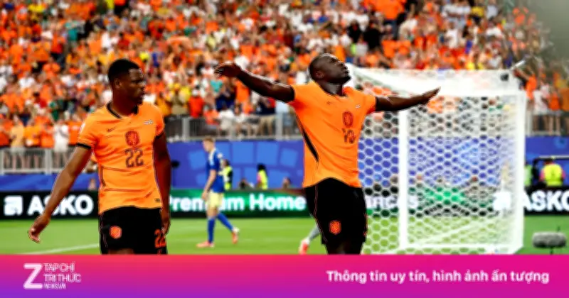 Video bàn mở tỷ số 1-0 của Hà Lan trước Thụy Điển