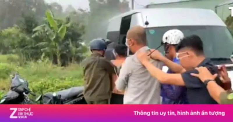 Video clip: Công an triệt phá tụ điểm cá cược đá gà