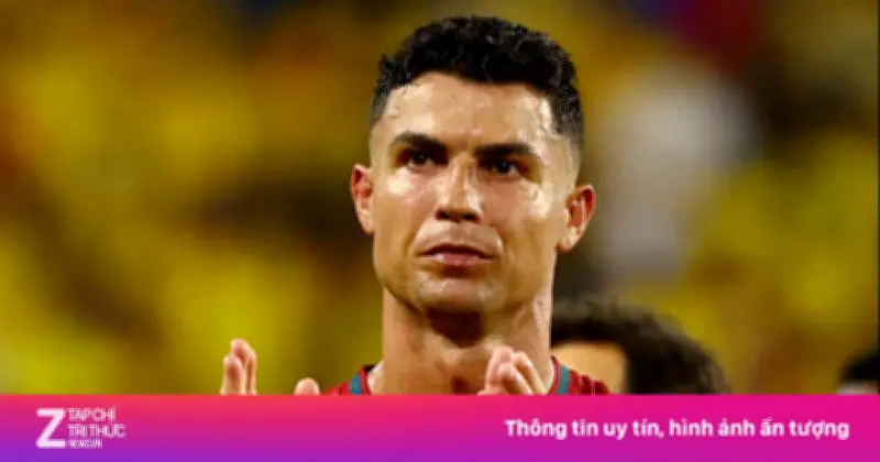 Video khoảnh khắc ấm áp của Ronaldo bên gia đình