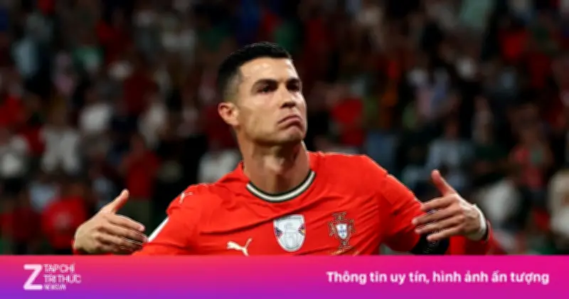 Video: Rio Ferdinand bảo vệ Ronaldo sau chỉ trích