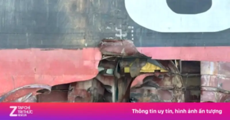 Video tàu hàng Mỹ-Israel thủng lỗ lớn vì trúng tên lửa Iran