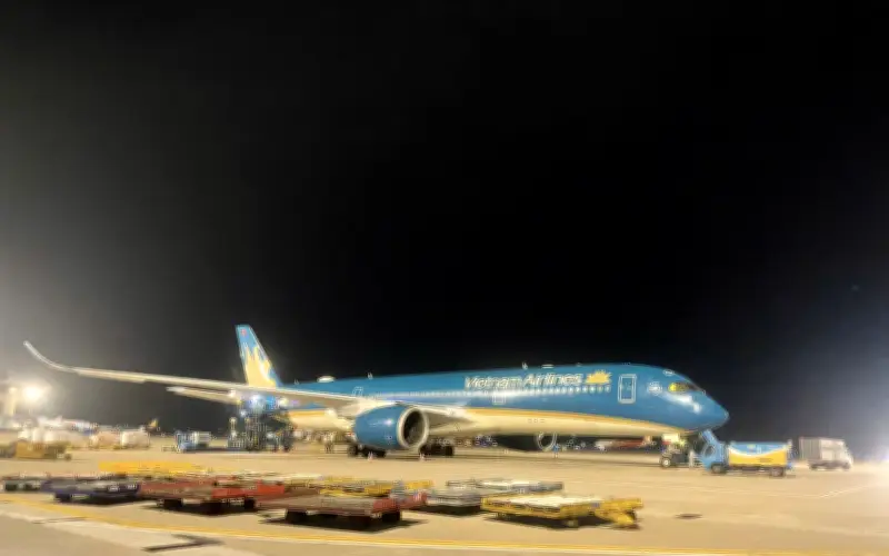 Vietnam Airlines thực hiện chuyến bay thứ hai chở 46,8 tấn hàng cứu trợ tới Venezuela