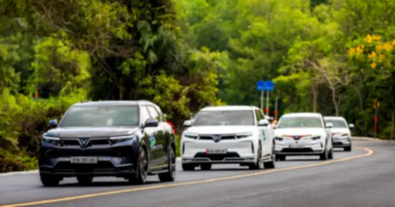 VinFast VF 9: SUV điện 402 mã lực, tiện nghi 'thương gia' giá 1,5 tỷ