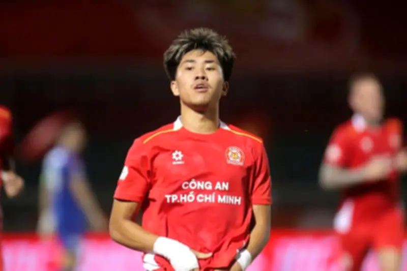 Việt kiều Khoa Ngô không kịp hồi phục chấn thương, bỏ lỡ ASEAN Cup 2026