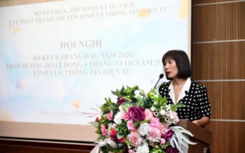 Việt Nam thu hồi 65 giấy phép mạng xã hội trong 6 tháng đầu năm 2026
