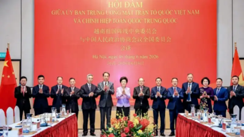 Việt Nam-Trung Quốc thúc đẩy hợp tác Mặt trận-Chính hiệp