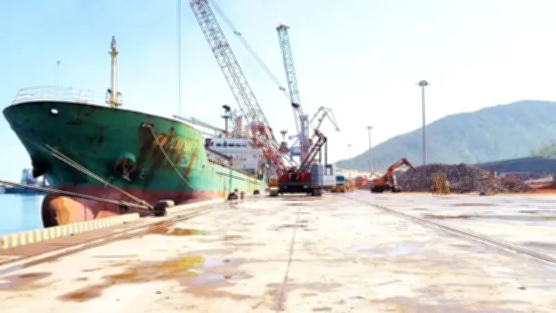 Việt Nam và Lào đẩy mạnh hợp tác hạ tầng giao thông và logistics chiến lược