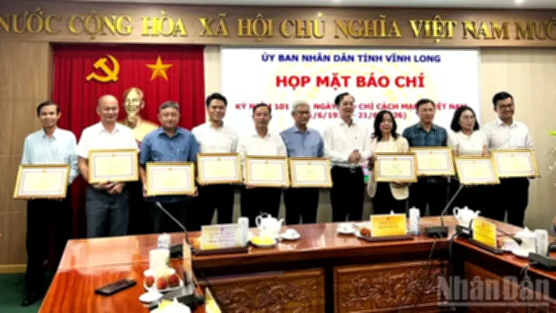 Vĩnh Long trân trọng vai trò cầu nối của báo chí trong phát triển