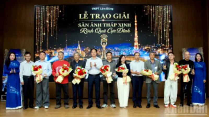 VNPT Lâm Đồng trao giải cuộc thi ảnh 'Săn ảnh tháp xinh'