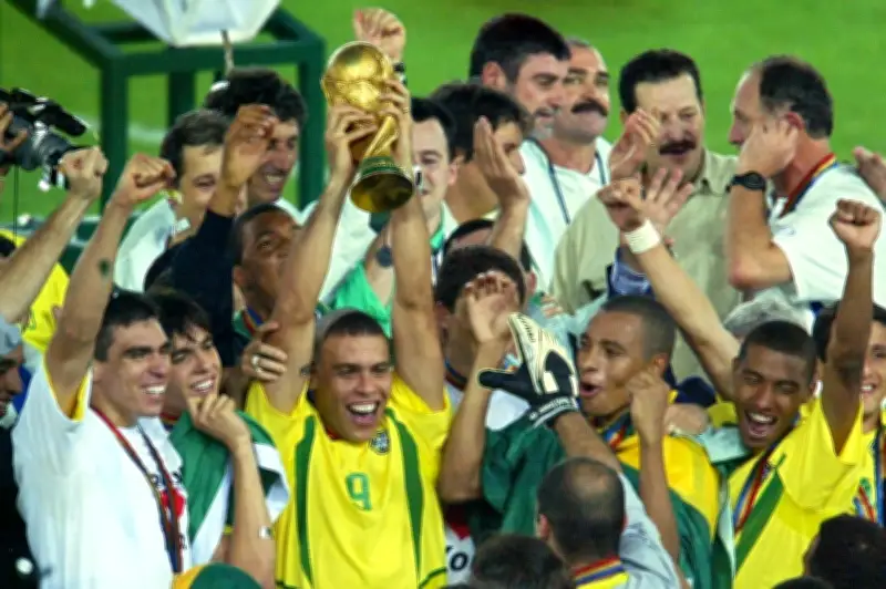 World Cup 2002: Brazil vô địch, Hàn Quốc gây sốc vào bán kết