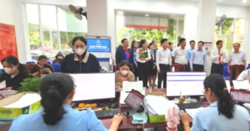 Xã Củ Chi ra mắt mô hình 'Một cửa kinh doanh số' hỗ trợ người dân