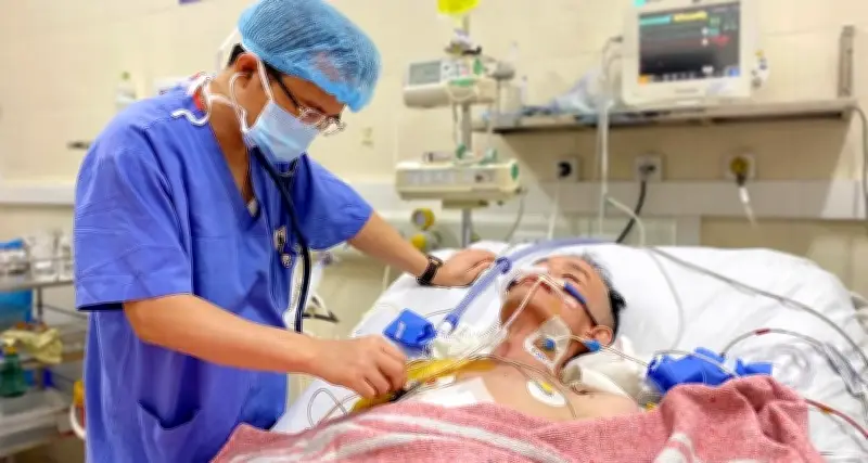 Xúc động lá thư con gái động viên bố trước ngày phẫu thuật ghép phổi