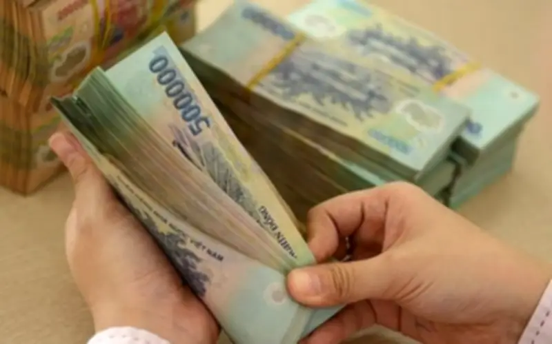 Đề xuất tăng lương tối thiểu vùng năm 2027: hai phương án từ 8,5% đến 9,8%
