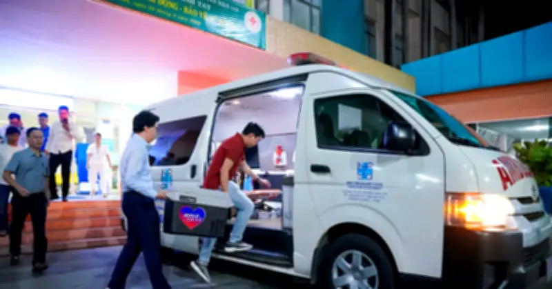 Xuyên đêm chuyển gan từ người đàn ông trẻ sang bệnh nhi 13 tuổi
