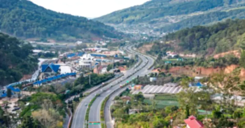 Đẩy nhanh tiến độ cao tốc Bảo Lộc - Liên Khương sau gần 1 năm chậm trễ