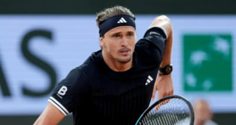 Zverev thắng 'Rafa mới' Jodar, vào bán kết Roland Garros 2026