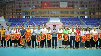 825 kỳ thủ tranh tài tại Giải vô địch Cờ vua miền Bắc lần thứ X