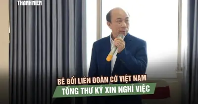Bé bơi liên đoàn có Việt Nam tổng thư ký xin nghỉ việc