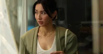 Bê bối nghệ sĩ gây thiệt hại dây chuyền cho ngành giải trí