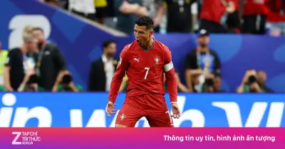 Bồ Đào Nha 2-1 Uzbekistan: Ronaldo ghi bàn lịch sử 6 kỳ World Cup
