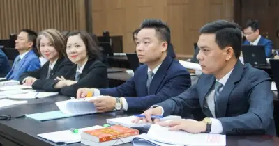 Bộ Tư pháp đề xuất bổ sung tiêu chuẩn bản lĩnh chính trị cho luật sư