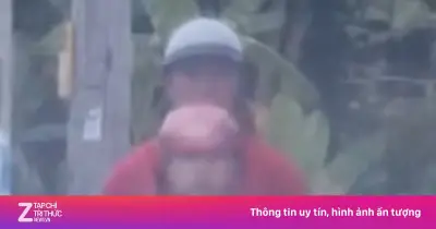 Bé trai 9 tuổi lái xe máy trên tỉnh lộ, người giao xe bị phạt 14 triệu đồng