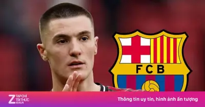 Barcelona chuyển hướng sang Benjamin Sesko sau bế tắc vụ Julian Alvarez