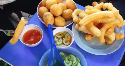 Bác sĩ cảnh báo 4 kiểu ăn sáng âm thầm nuôi tế bào ung thư
