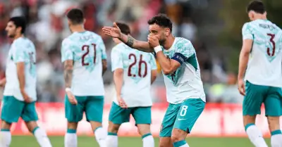 Bruno Fernandes tỏa sáng thay Ronaldo, Bồ Đào Nha thắng Chile