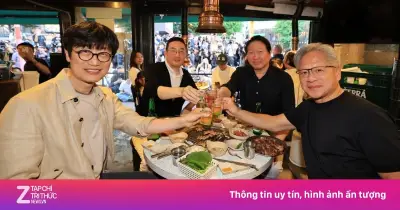 Chủ tịch LG nướng thịt cho CEO Nvidia trong bữa tiệc thân mật tại Hàn Quốc