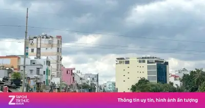 Chủ tịch TP.HCM yêu cầu hoàn thành dự án rạch Xuyên Tâm năm 2027