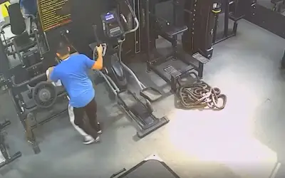 Cảnh sát Ấn Độ tử vong khi tập gym, dấy lên lo ngại về sức khỏe khi tập nặng