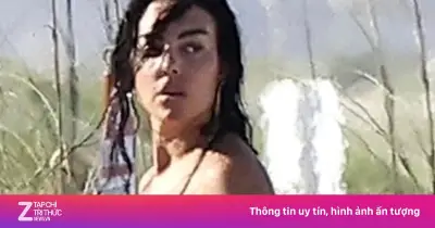 Georgina Rodriguez khoe dáng gợi cảm trên bãi biển Miami khi Ronaldo thi đấu World Cup
