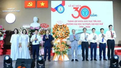 Giáo viên tiểu học cần làm chủ công nghệ số và AI trong giai đoạn mới