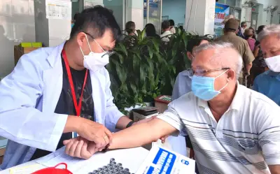 Hà Nội thông qua nghị quyết hỗ trợ BHYT, BHXH từ 1/7/2026