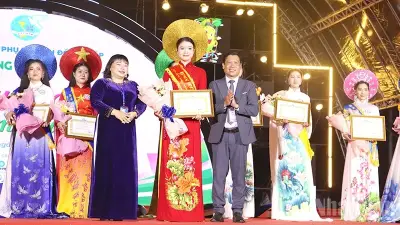 Hội thi tôn vinh vẻ đẹp phụ nữ Đồng Tháp thu hút 42 thí sinh
