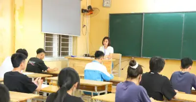 Hơn 14.800 thí sinh vắng mặt thi tốt nghiệp THPT 2026