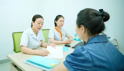 Hành trình gần 10 năm tìm con của vợ chồng hiếm muộn: Nước mắt hạnh phúc ngày đón con