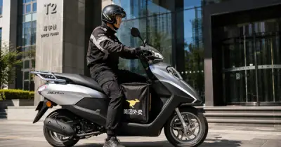 Honda SCR125 giá rẻ đe dọa xe điện phổ thông