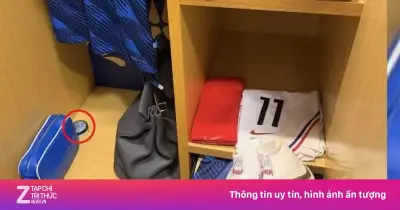 Hộp snus trong tủ đồ Olise gây tranh cãi tại World Cup 2026