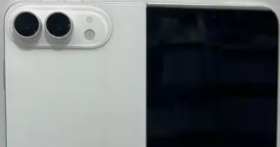 iPhone màn hình gập của Apple bất ngờ bị hoãn sang năm 2027
