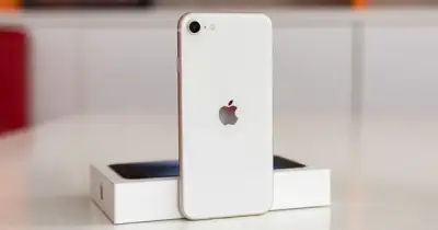 iPhone SE 3 có đáng mua? Chuyên gia khuyên nên tránh xa