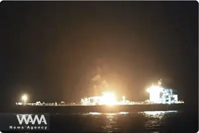 Iran tấn công 2 tàu hàng ở eo biển Hormuz, cảnh báo biến khu vực thành 'địa ngục'
