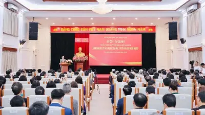 Kiện toàn tổ chức lãnh đạo các cơ sở giáo dục theo Nghị quyết 71