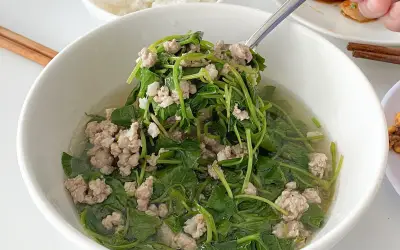 Loại rau mọc hoang mùa hè: Vừa mát vừa giúp lợi tiêu, chế biến nhiều món ngon