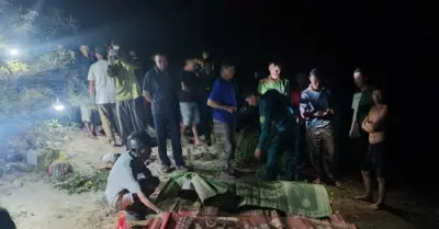Lật thuyền thương tâm: 4 người trong một gia đình tử vong
