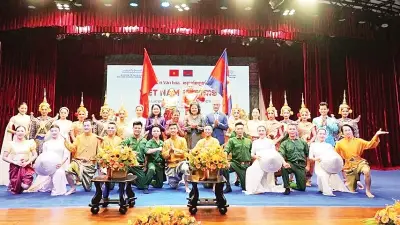 Ươm mầm hữu nghị, thắp sáng tương lai hợp tác Việt Nam-Campuchia