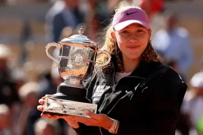 Mirra Andreeva vô địch Roland Garros 2026 ở tuổi 19, đánh bại Maja Chwalinska
